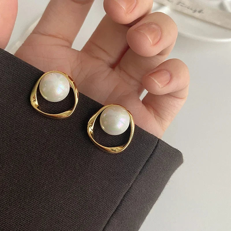 Elegant Pearl Stud Earrings – Gold Color