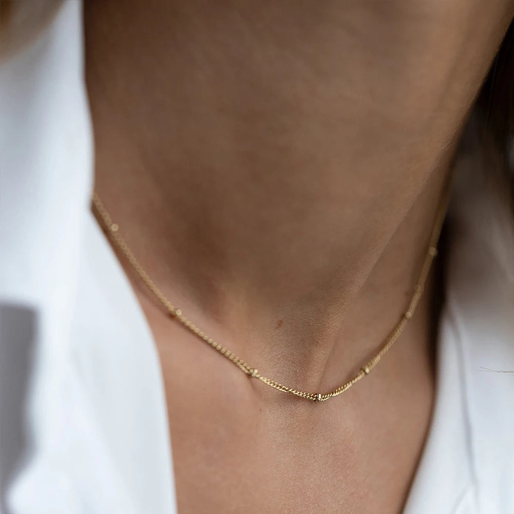 Minimalistischer Goldketten-Choker - Elegant & Zeitlos