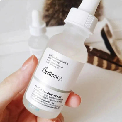 2% Hyaluronic Acid + B5 Serum – Deep Hydration & Nourishment