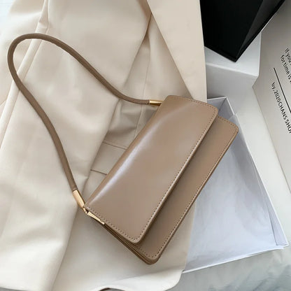Simple Shoulder Bag for Women – Elegant & Versatile