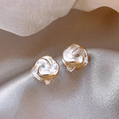 Elegant Camellia Flower Stud Earrings – Unique & Stylish