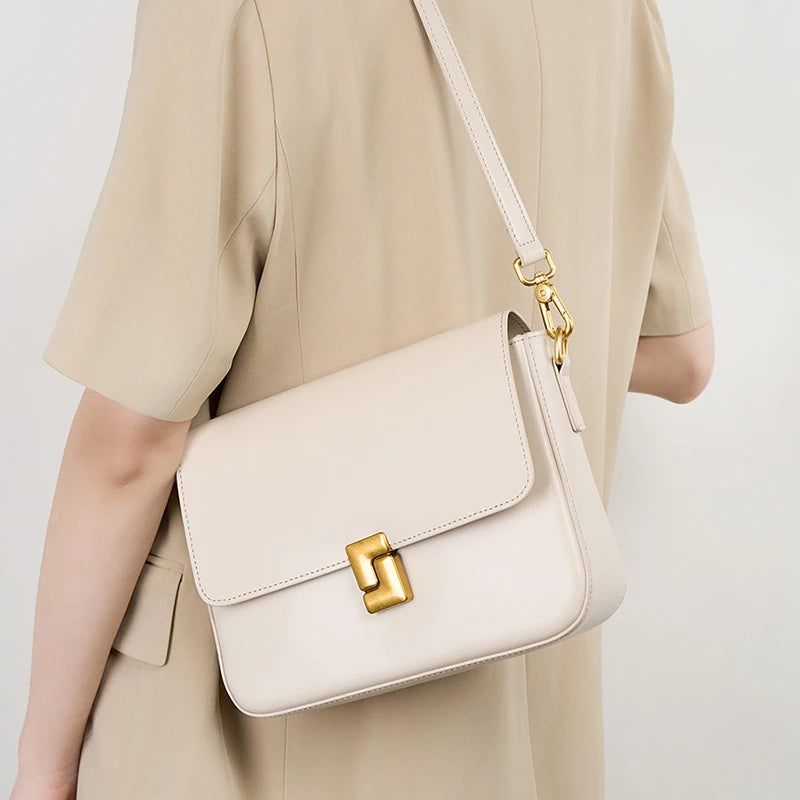 Bolso bandolera de lujo 100 % piel auténtica: elegante y de alta calidad.