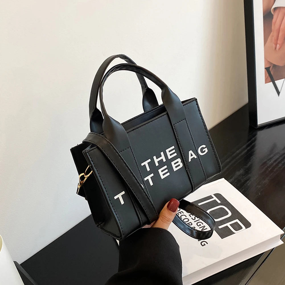 Bolso tote con letras en contraste para mujer: elegante y funcional
