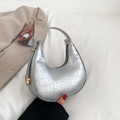 Luxury Shoulder Bag - Chic & Modern Design